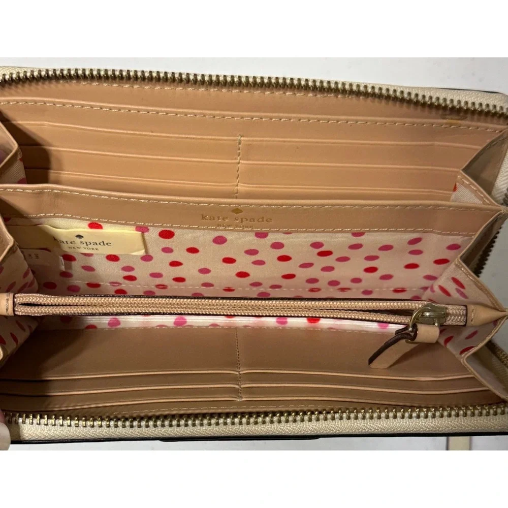 Kate Spade‎ Zip Around Wallet Womens OS Beige Good Pebbled Leather Polka Dot Int